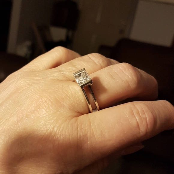 925 ring - Picture 2 of 5
